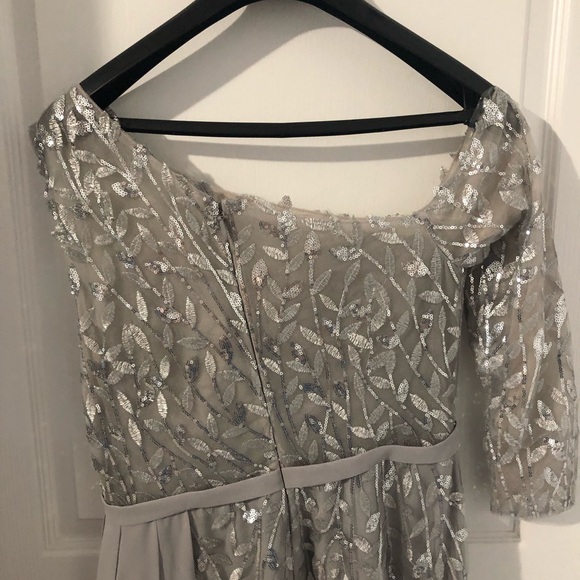 Women’s Dress - Picture 4 of 12